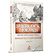 Sherlock Holmes - Baskervillelerin Köpeği Ren Kitap